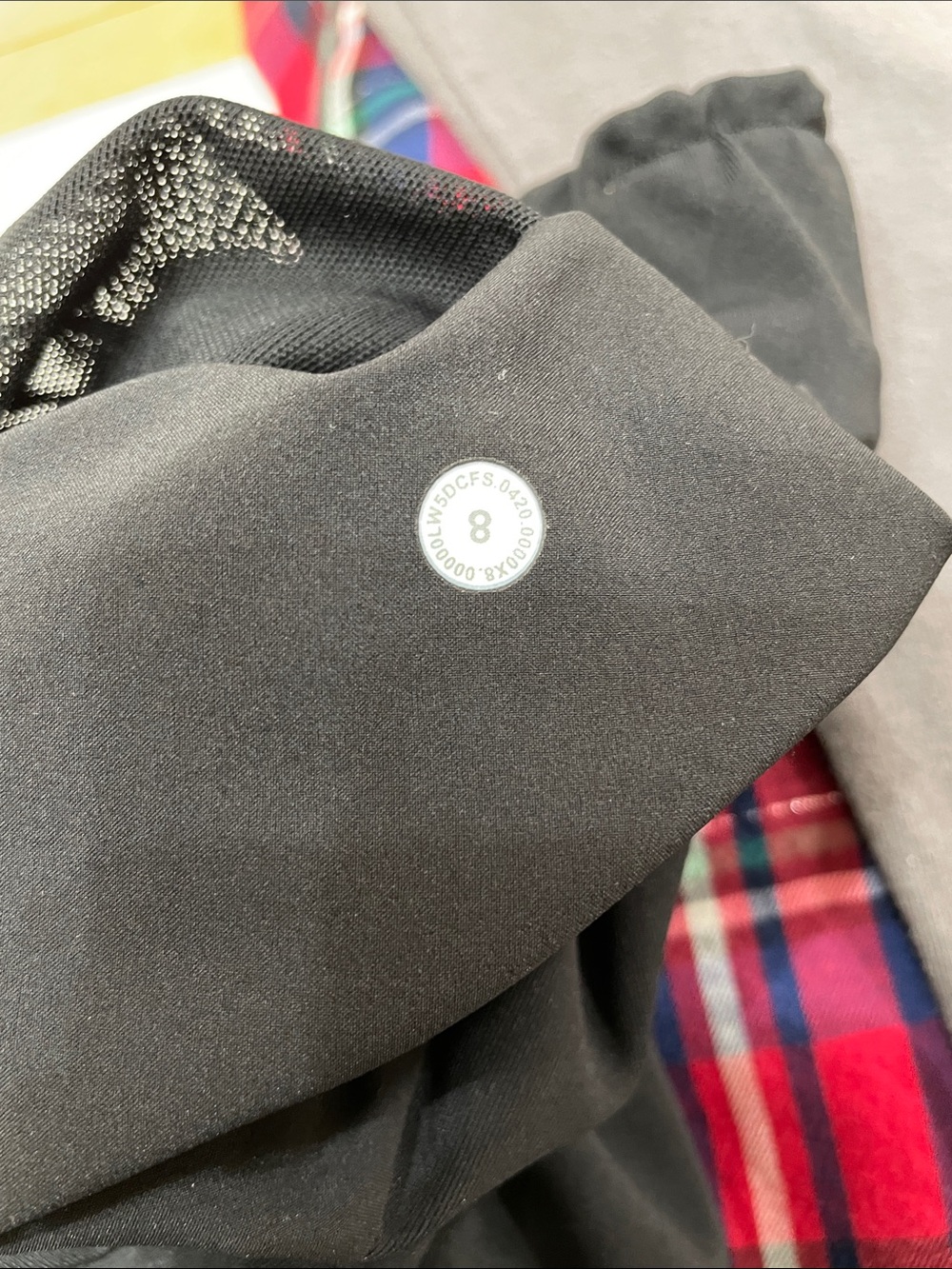 Lululemon Elastic Waist Joggers - Picture 7 of 7
